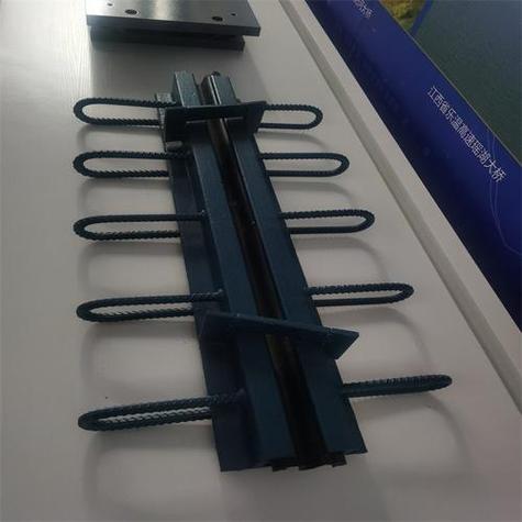 桥梁伸缩缝的施工与病害防治全解析